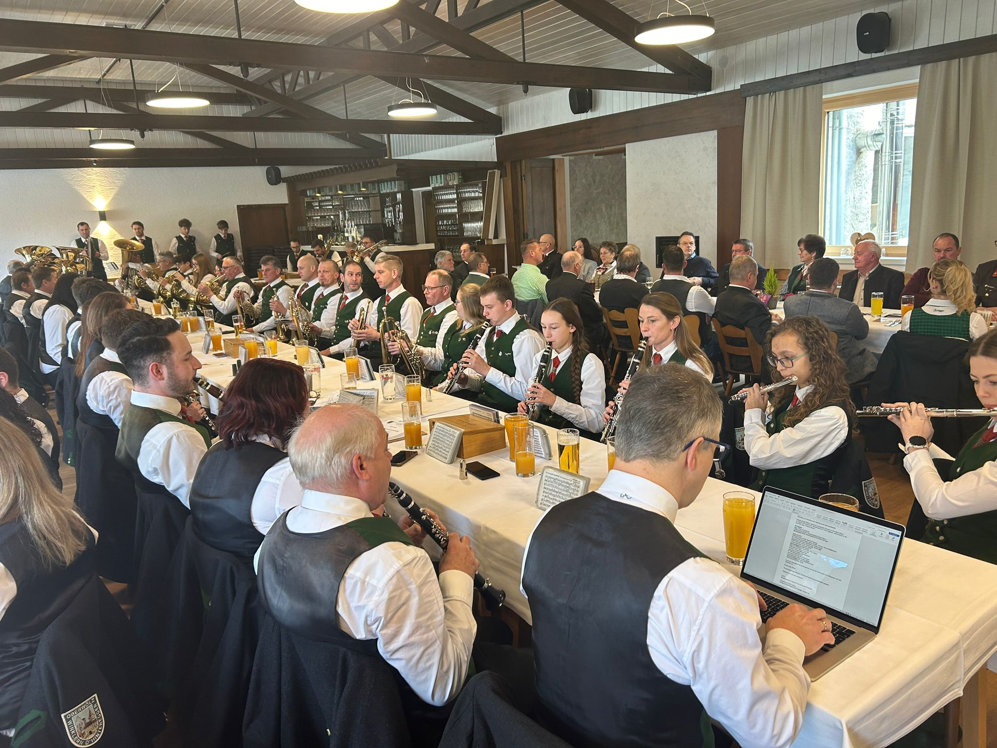 WhatsApp Image 2025-02-03 at 14.45.05 (1)